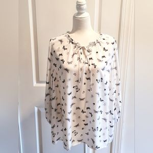 🌺 Como Blu Butterfly Blouse White Top